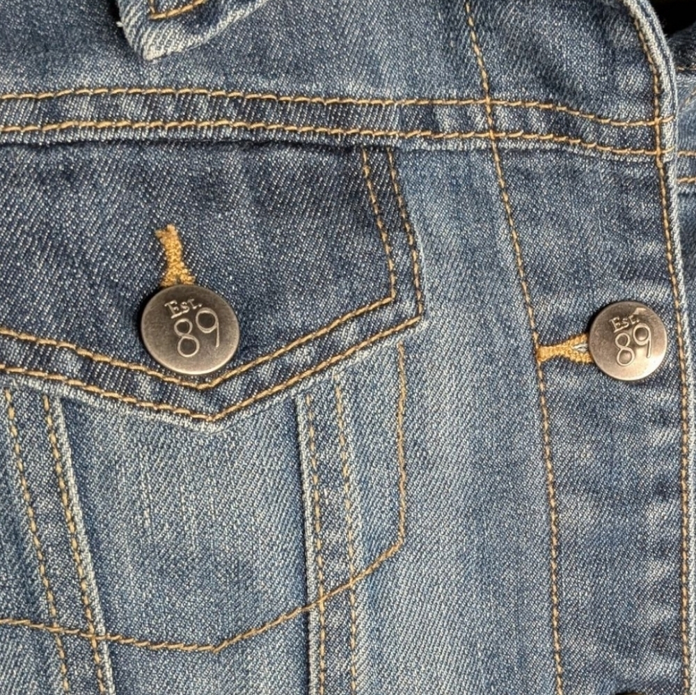 Children’s Place Est. 1989 Girls Jean Jacket XL (14) Blue Denim Button-Front EUC - Picture 11 of 12